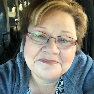 Meet your Posher, Marsha